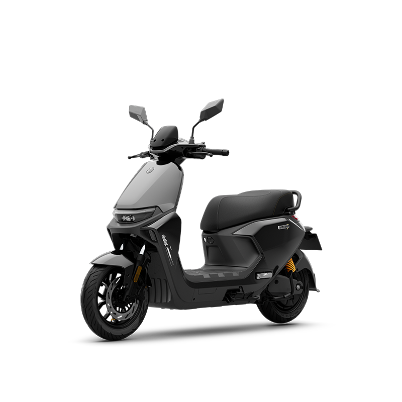 eScooter_M3_85c_Max_Black.png